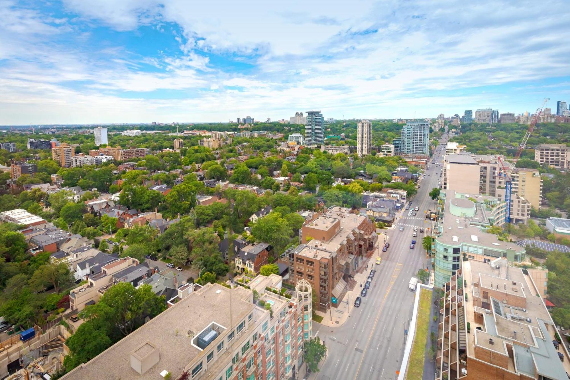 Luxury 2-Bedroom Apartment In Yorkville With The Best City View In Downtown Toronto Esterno foto